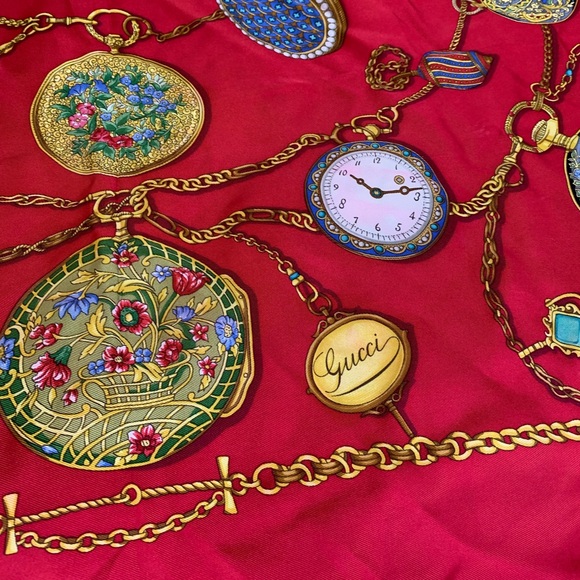 Vintage 100% Silk Red Gucci Scarf - Picture 10 of 10